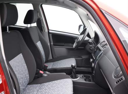 Suzuki - SX4