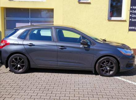 Citroën - C4