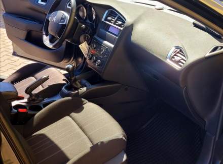 Citroën - C4