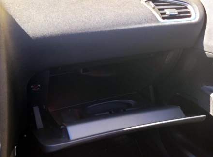 Citroën - C4