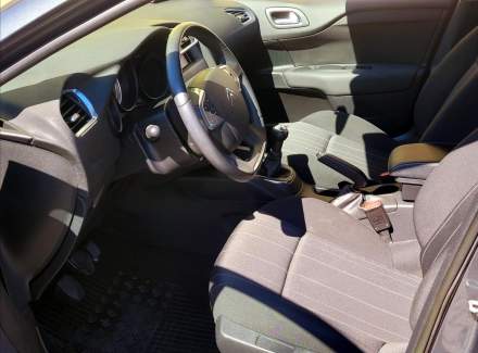 Citroën - C4