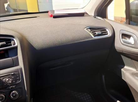 Citroën - C4