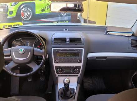 Škoda - Octavia