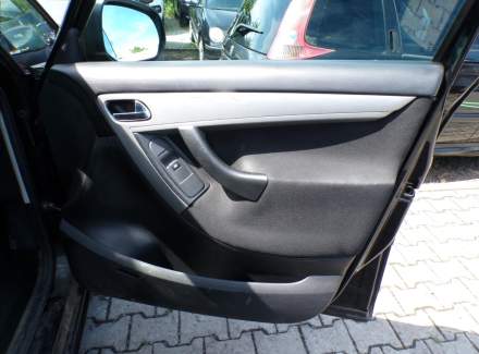 Citroën - C4