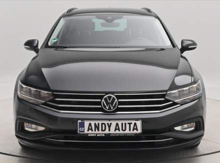 Volkswagen - Passat