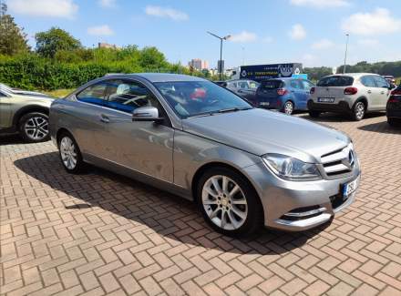 Mercedes-Benz - 250