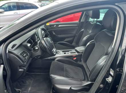 Renault - Megane