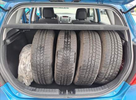 Kia - Cee'd