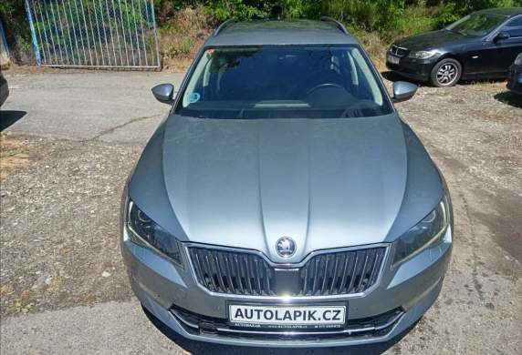 Škoda - Superb