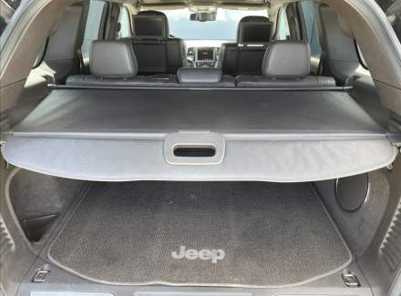 Jeep - Grand Cherokee