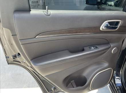 Jeep - Grand Cherokee