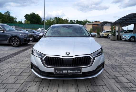 Škoda - Octavia
