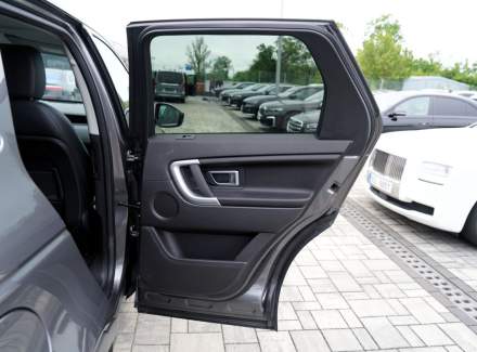 Land Rover - Discovery Sport