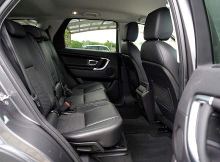 Land Rover - Discovery Sport