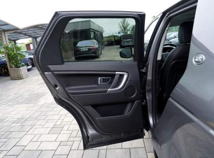 Land Rover - Discovery Sport