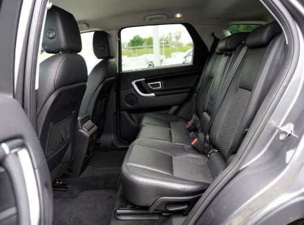 Land Rover - Discovery Sport