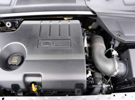 Land Rover - Discovery Sport