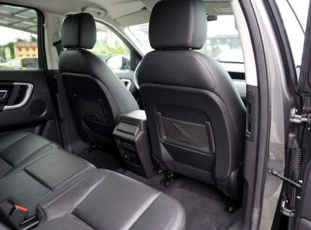 Land Rover - Discovery Sport