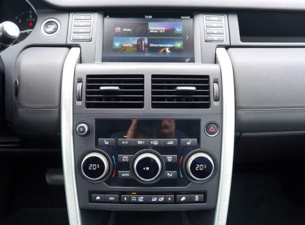 Land Rover - Discovery Sport