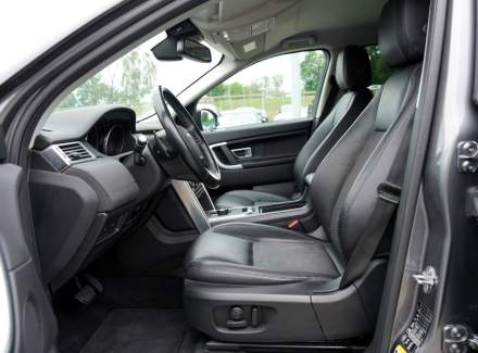 Land Rover - Discovery Sport