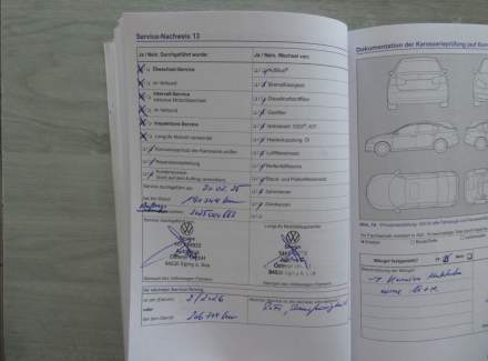 Volkswagen - Up!