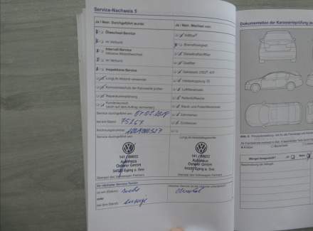 Volkswagen - Up!