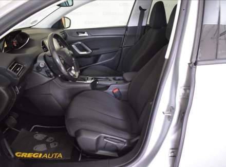 Peugeot - 308