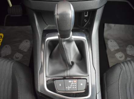 Peugeot - 308
