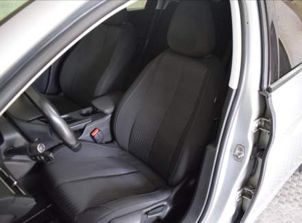 Peugeot - 308