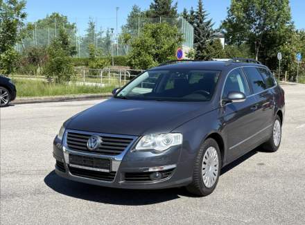 Volkswagen - Passat