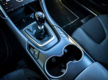 Ford - Mondeo