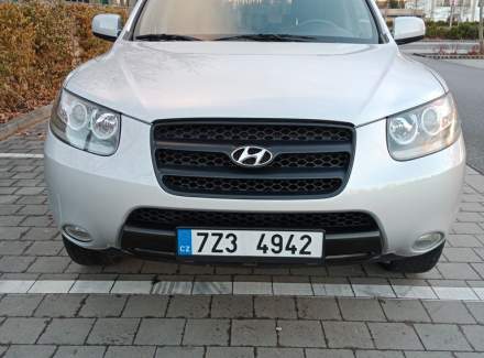 Hyundai - Santa FE