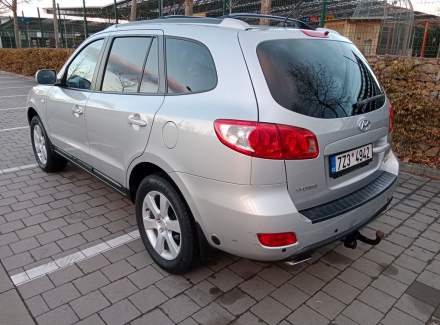 Hyundai - Santa FE