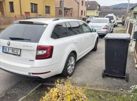 Škoda - Octavia