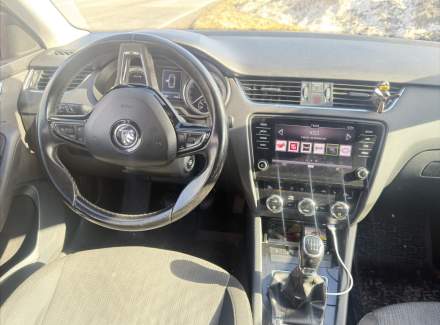 Škoda - Octavia
