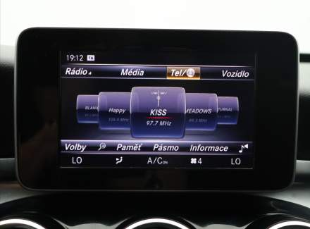 Mercedes-Benz - C-class