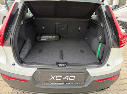 Volvo - XC40