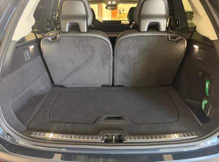 Volvo - XC90