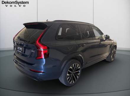 Volvo - XC90