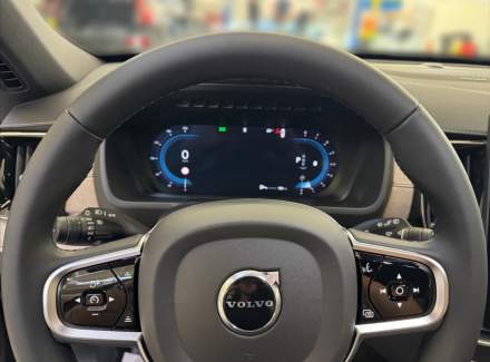 Volvo - XC90
