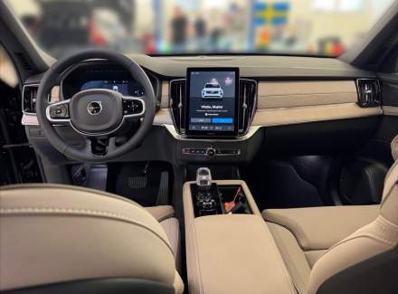 Volvo - XC90