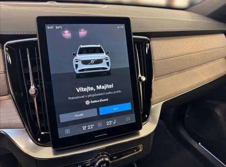 Volvo - XC90
