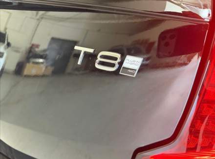 Volvo - XC90