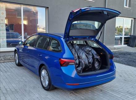 Škoda - Octavia