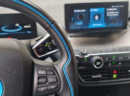BMW - i3