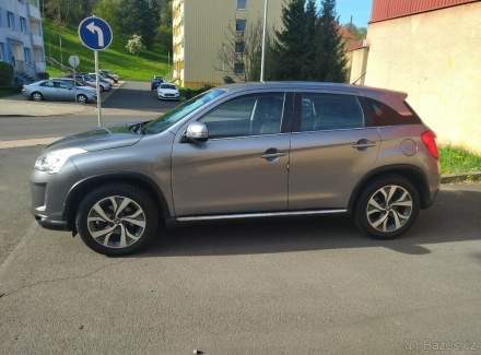 Citroën - C4