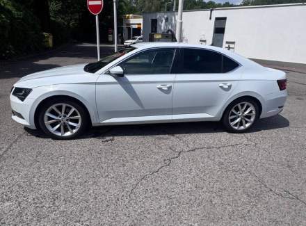 Škoda - Superb