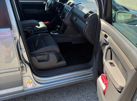 Volkswagen - Touran