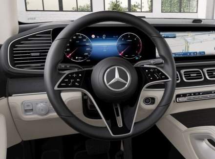 Mercedes-Benz - GLE