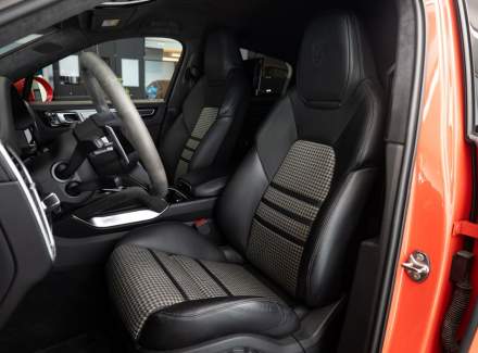 Porsche - Cayenne